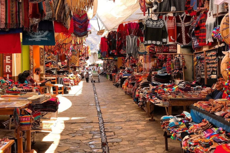 pisac market peru