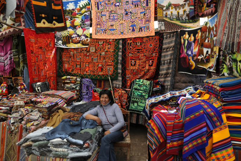 pisac market peru